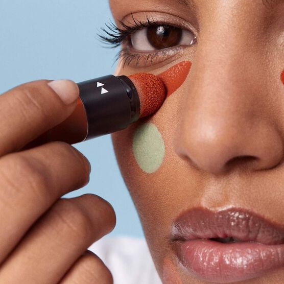 COLOR CORRECTOR NEW COLOR -24 RED